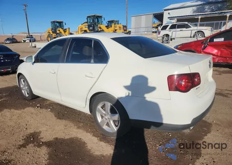 2008 Volkswagen Jetta Se from USA, damaged, VIN 3VWRM71K48M037689